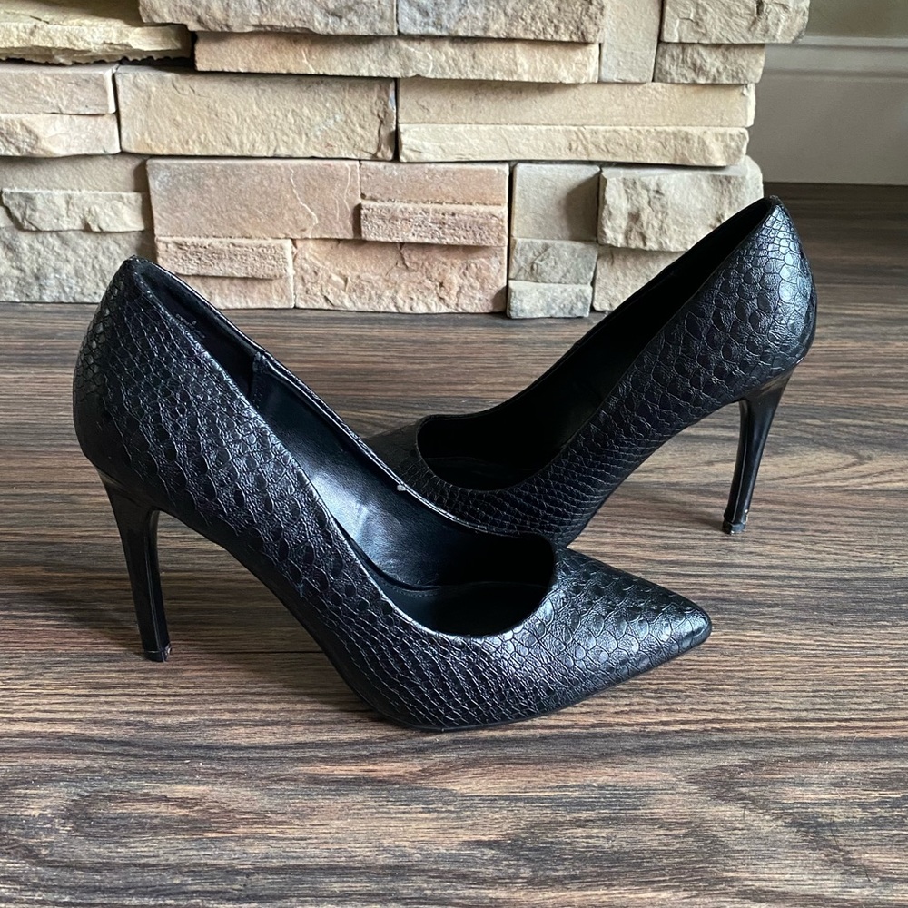 Express Black Heels